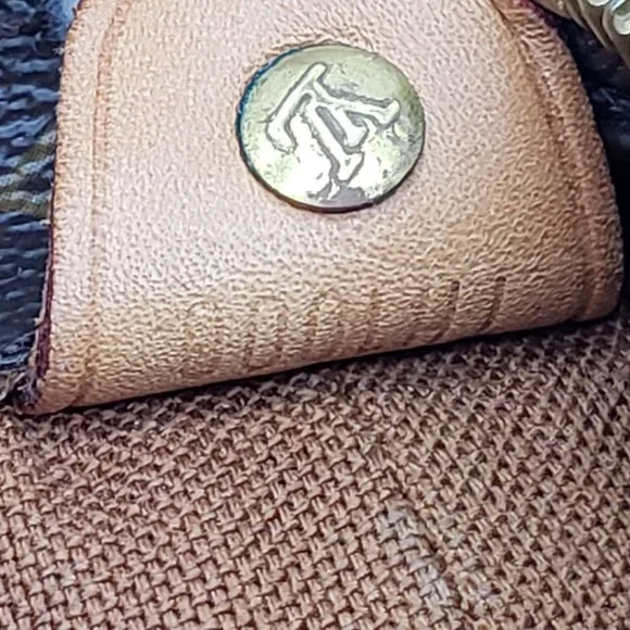 100% Authentic Louis Vuitton Cabas Mezzo Brown Monogram Tote Bag - Picture 13 of 15